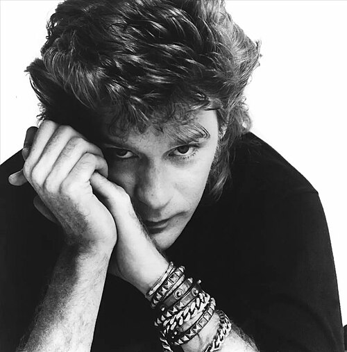 A 1984 RCA publicity portrait of Daryl Hall