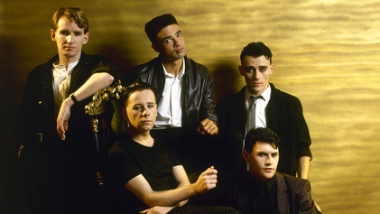 Simple Minds in a group portrait from the early 1980s